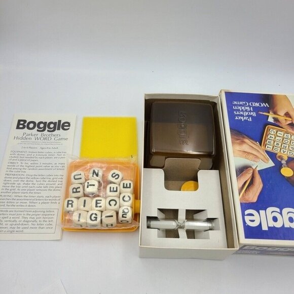 Vintage 1976 Boggle 3 Minute Word Search Family Night Word Game Parker Brothers - Picture 5 of 6